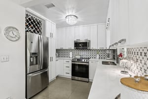 SW 7th St-S0708-013.jpg