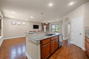  Photo 15