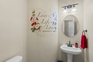  Photo 34