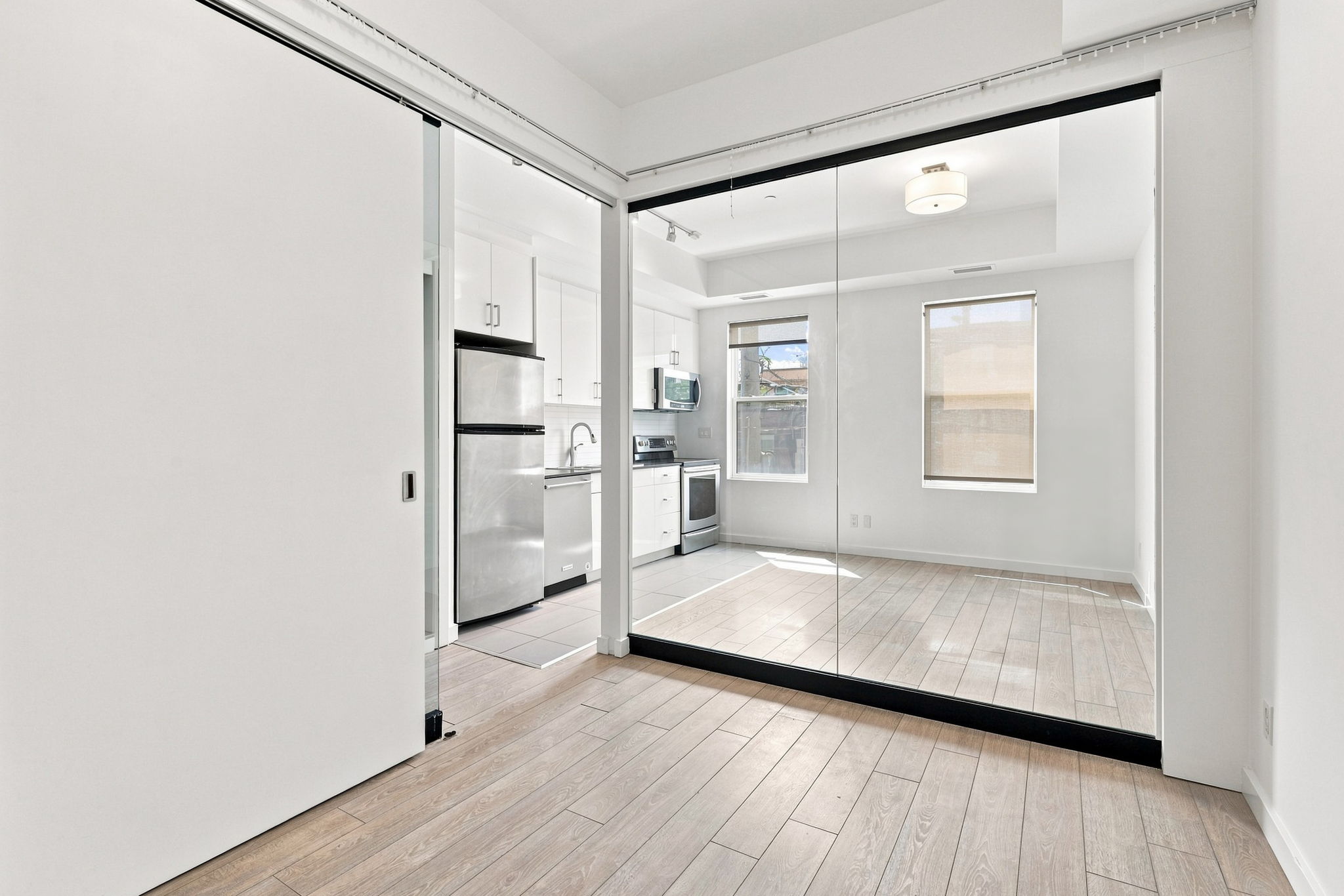 Property in Toronto — delivered property photograph 15