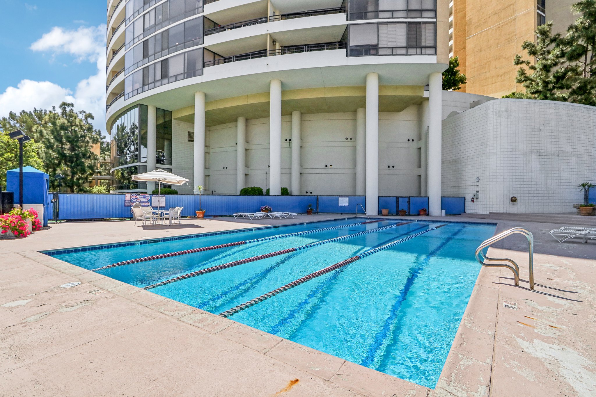 Marina City Dr unit 943-033.jpg