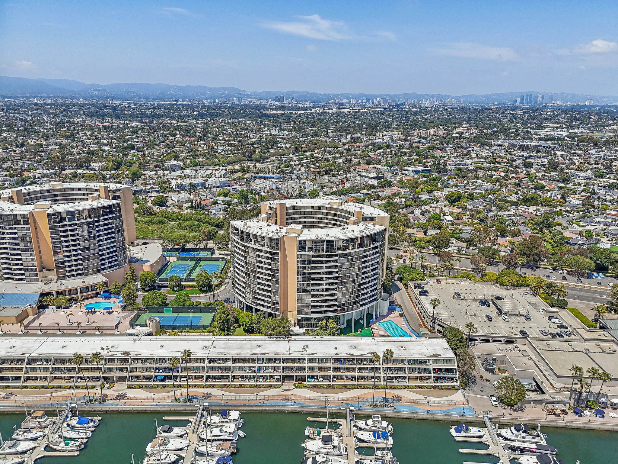 Marina City Dr unit 943-043.jpg