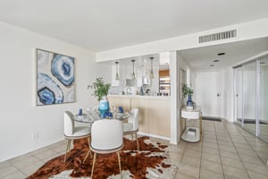 Marina City Dr unit 943-007.jpg