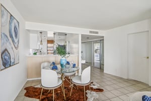 Marina City Dr unit 943-008.jpg
