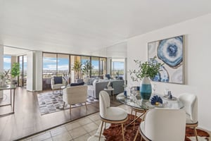 Marina City Dr unit 943-010.jpg