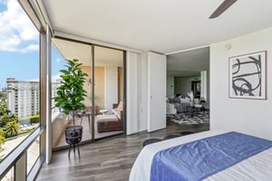 Marina City Dr unit 943-021.jpg