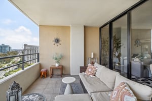 Marina City Dr unit 943-023.jpg