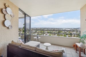 Marina City Dr unit 943-024.jpg