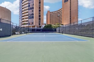 Marina City Dr unit 943-027.jpg