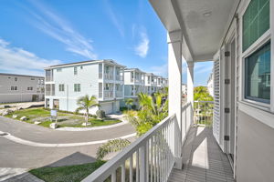 4337 Marina Vw Wy-19