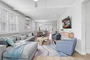 4337 Marina Vw Wy-23