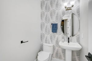 4337 Marina Vw Wy-26