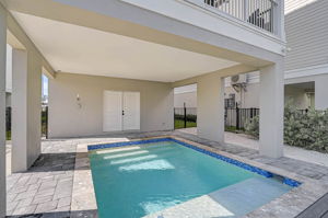 4337 Marina Vw Wy-52