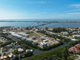 4337 Marina Vw Wy-68