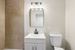 Appleton Dr-S0306-021.jpg