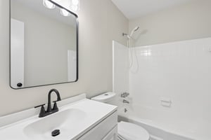 Appleton Dr-S0306-022.jpg