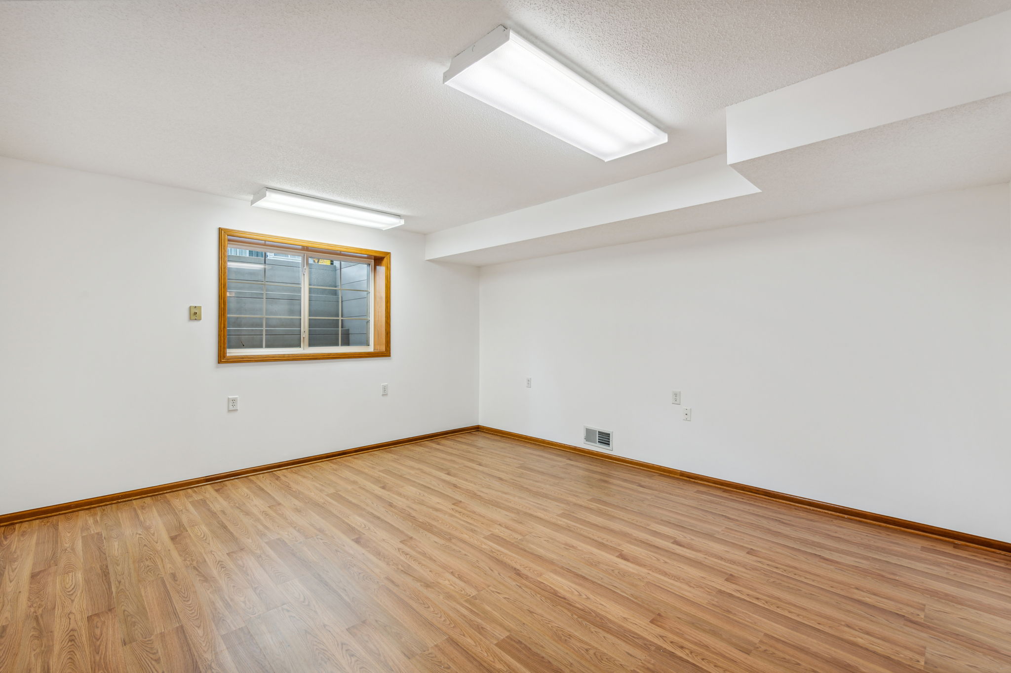 12_Interior