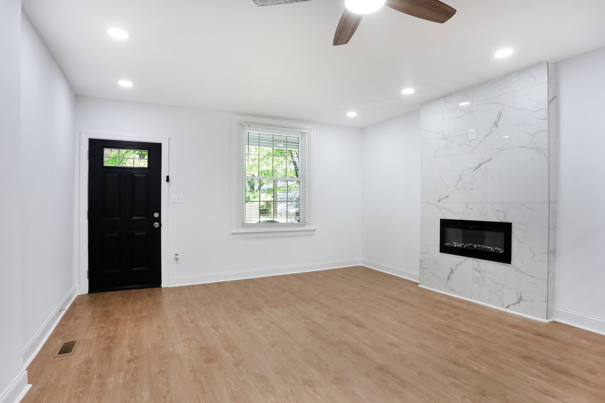 S 54th St-005.jpg