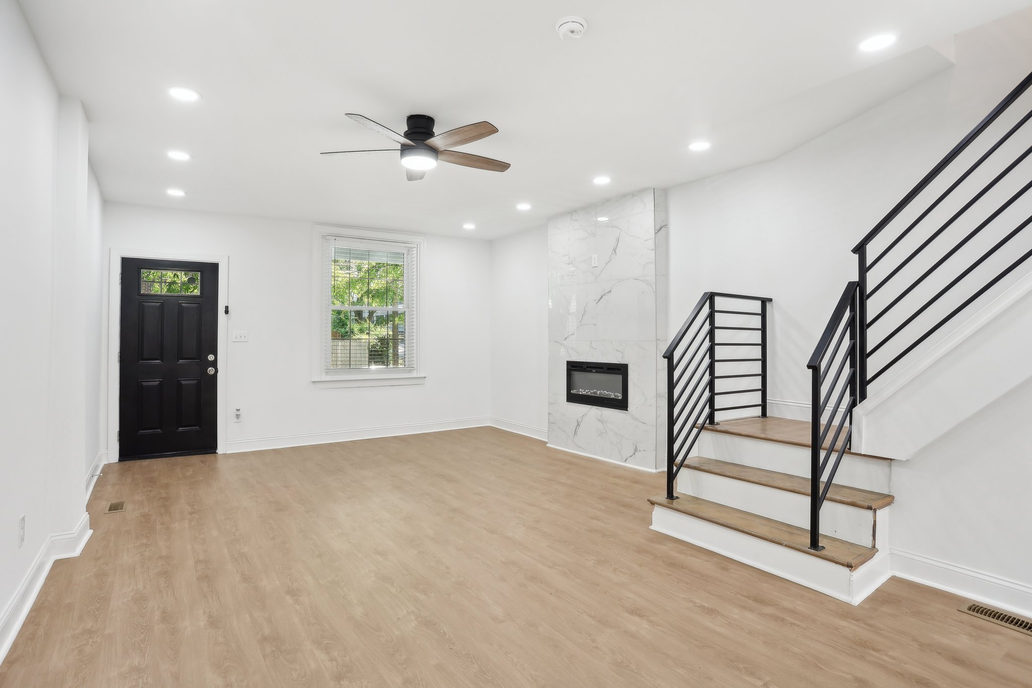 S 54th St-006.jpg