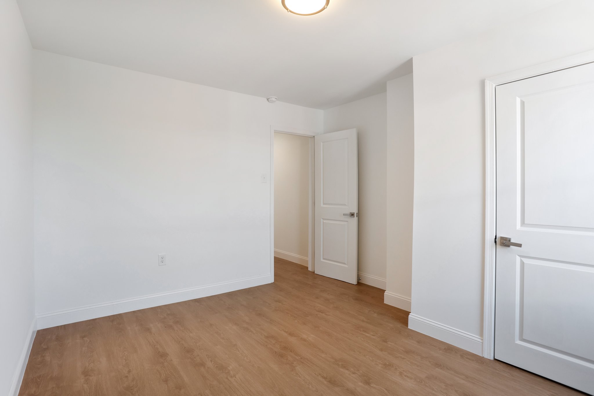 S 54th St-021.jpg
