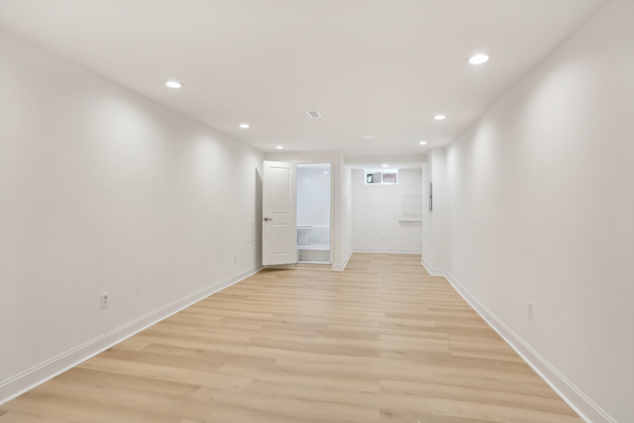 S 54th St-027.jpg