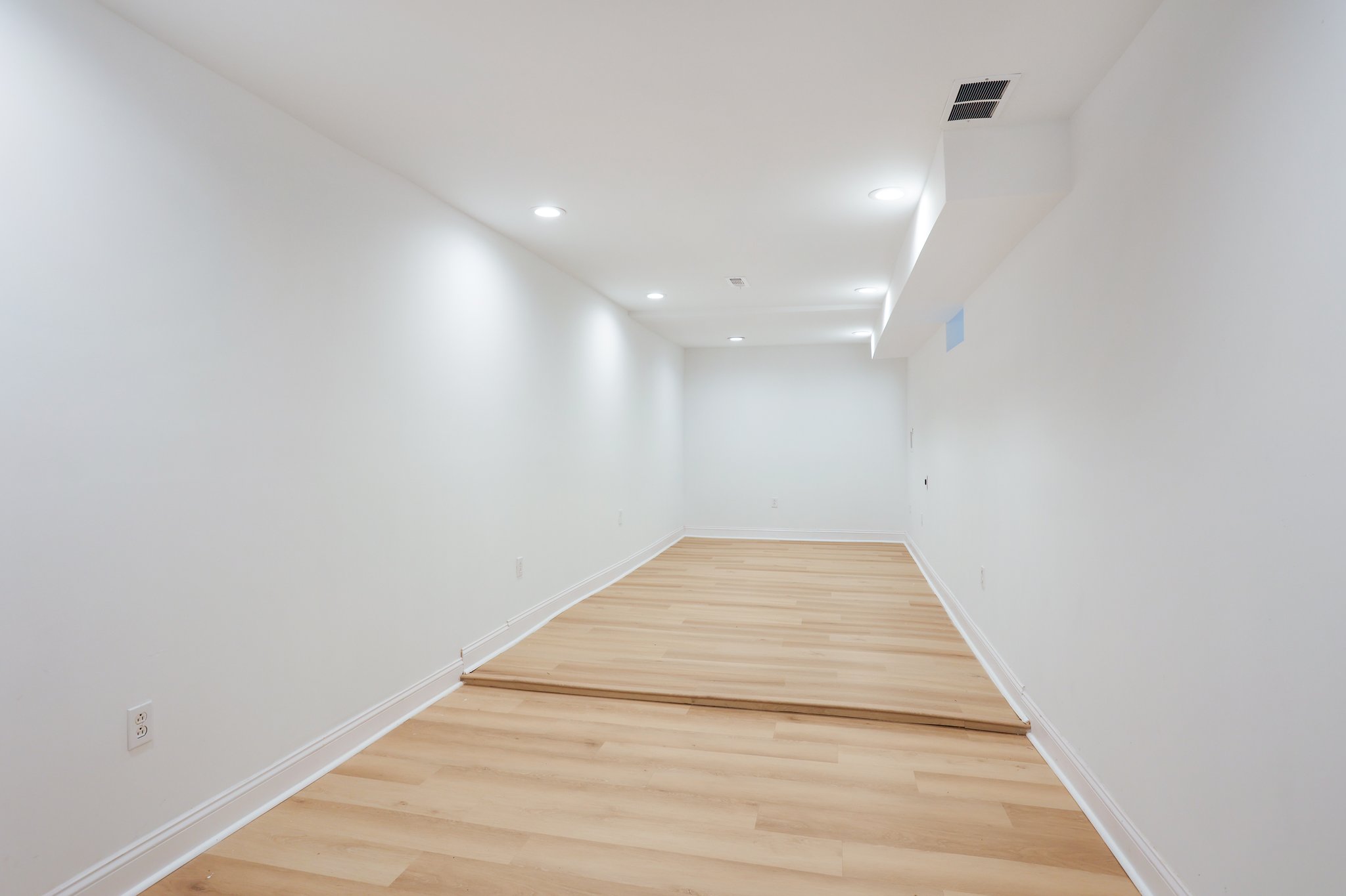 S 54th St-029.jpg