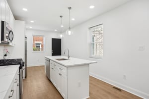 S 54th St-010.jpg