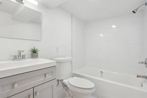 S 54th St-019.jpg