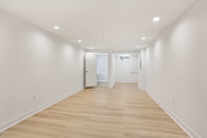 S 54th St-027.jpg