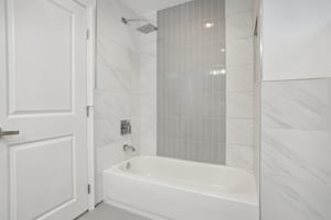 S 54th St-032.jpg
