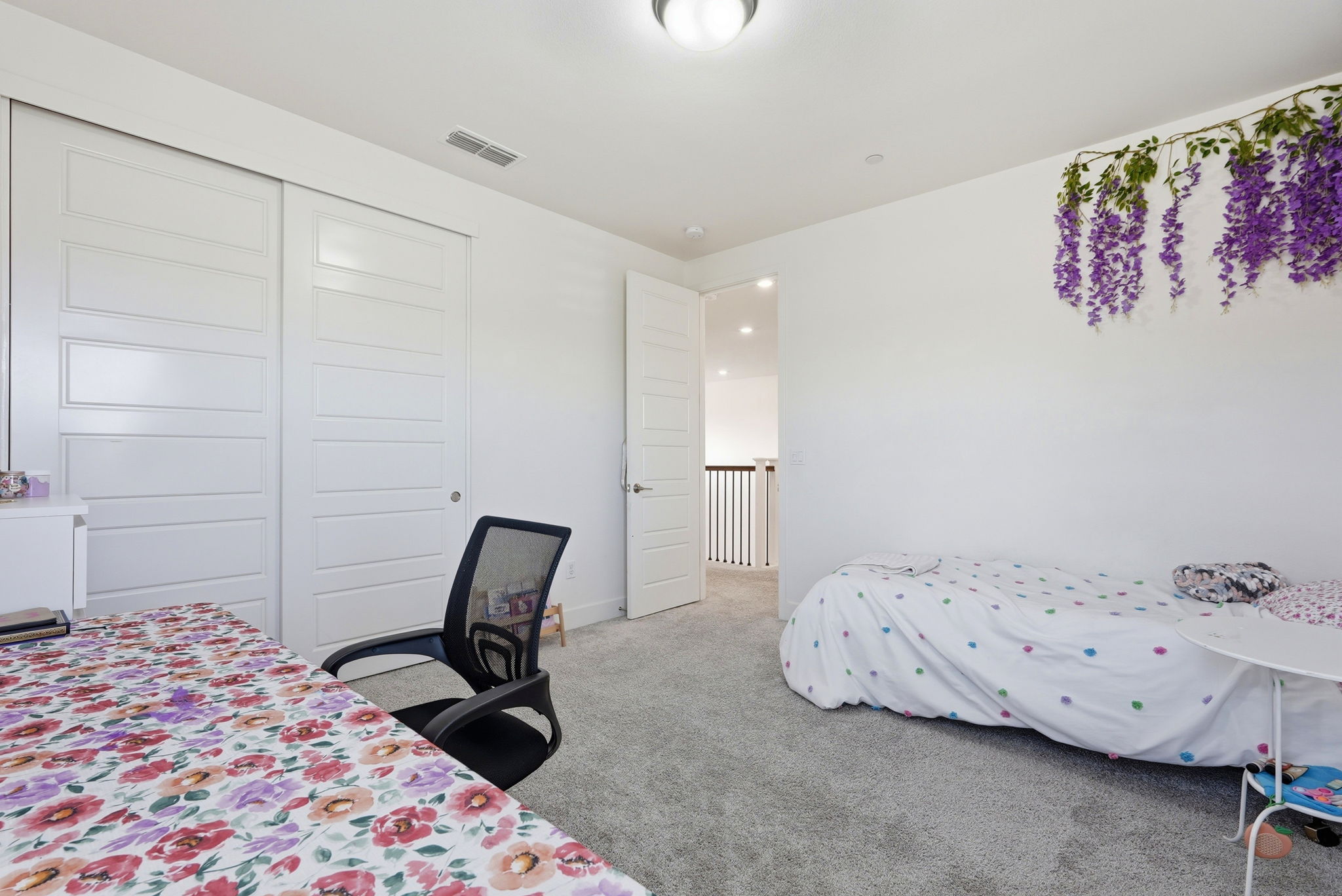044_F8_4340 Hummingbird Cir