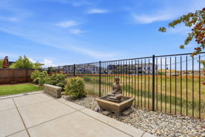 070_F8_4340 Hummingbird Cir