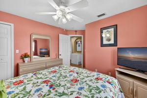 Guest Bedroom 1 - 2 of 2