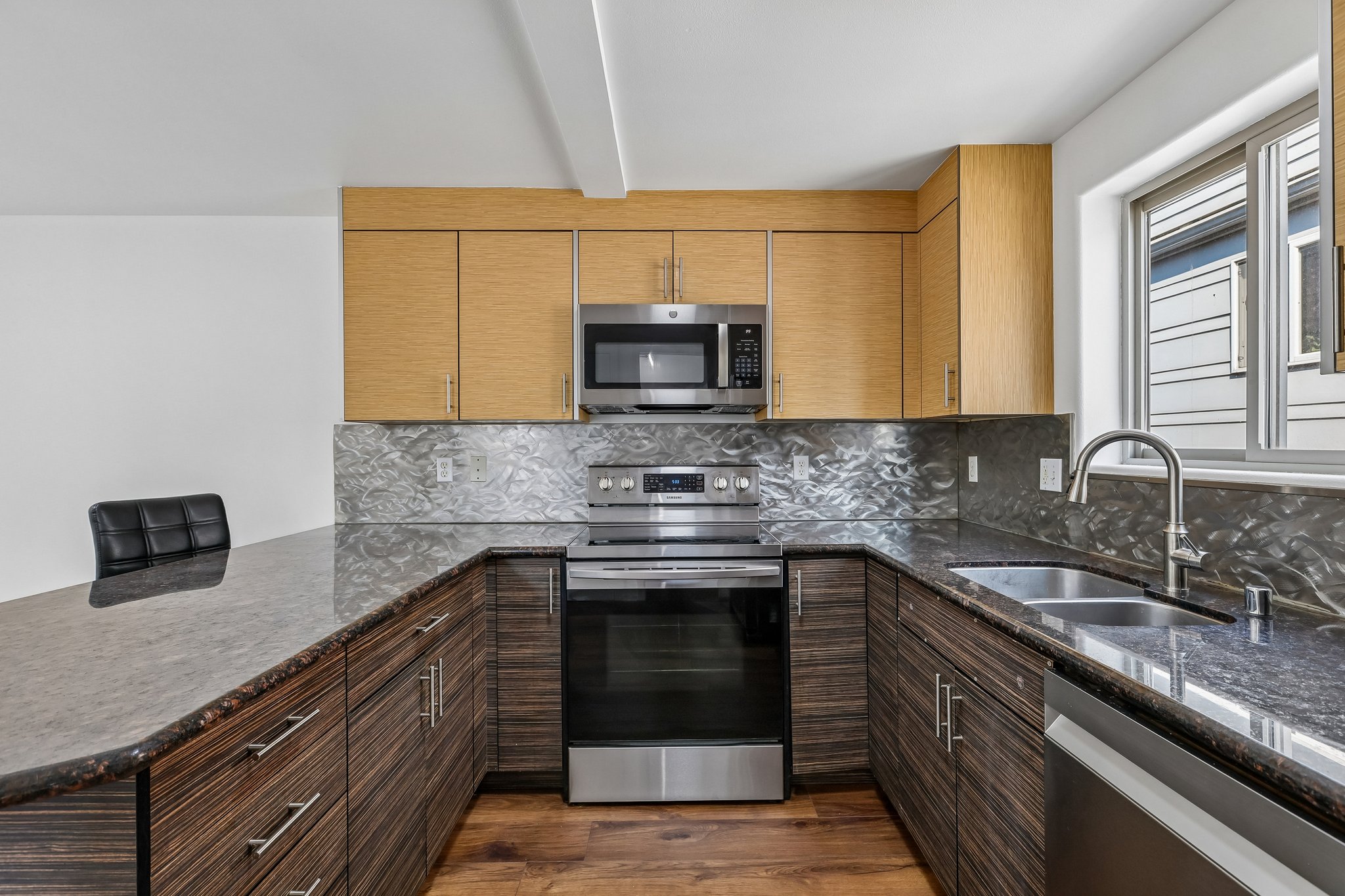 8th Ave NE-S1908-013.jpg