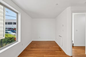 8th Ave NE-S1908-016.jpg
