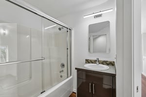 8th Ave NE-S1908-030.jpg