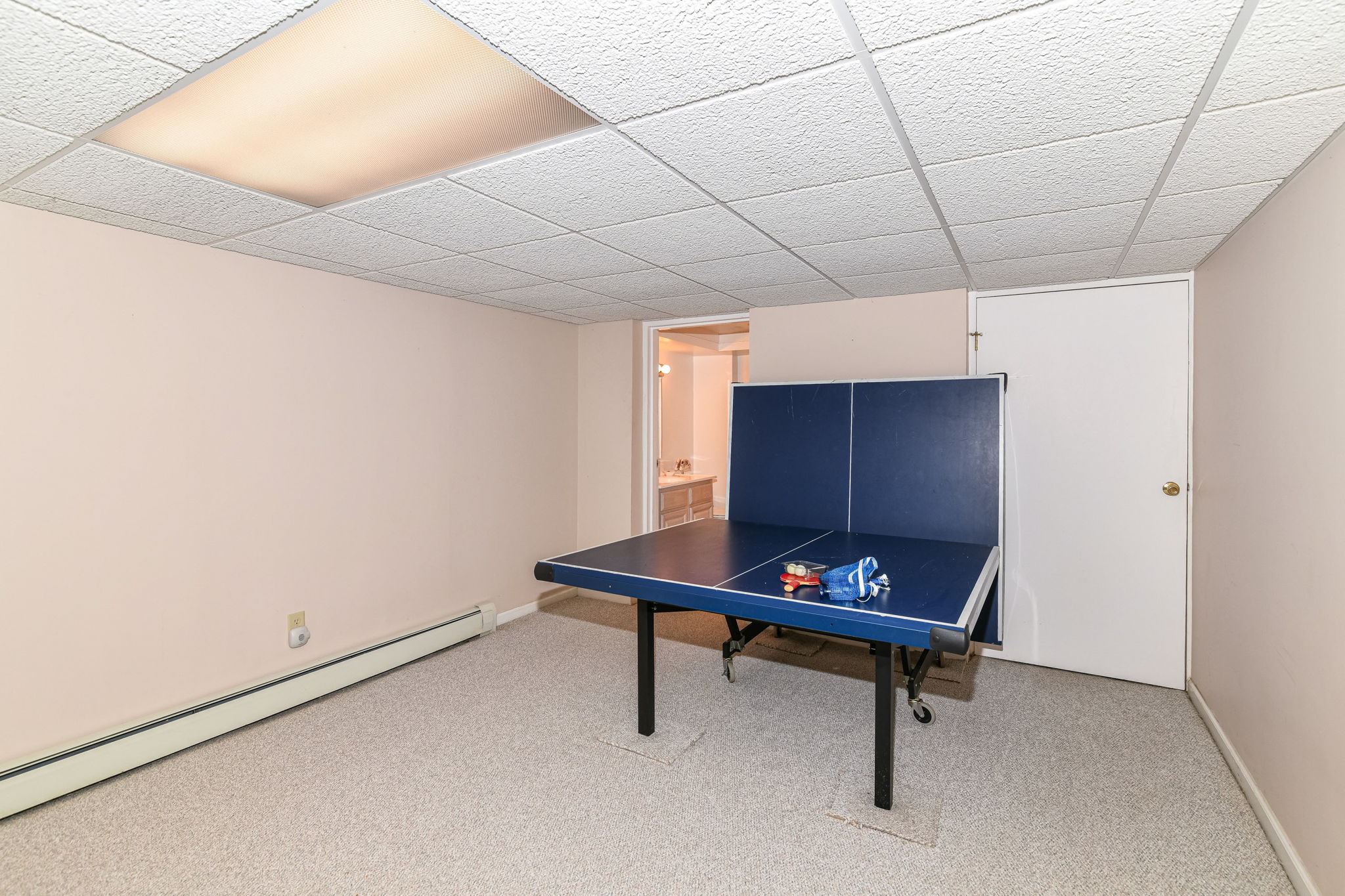 Game Room IN BASEMENT