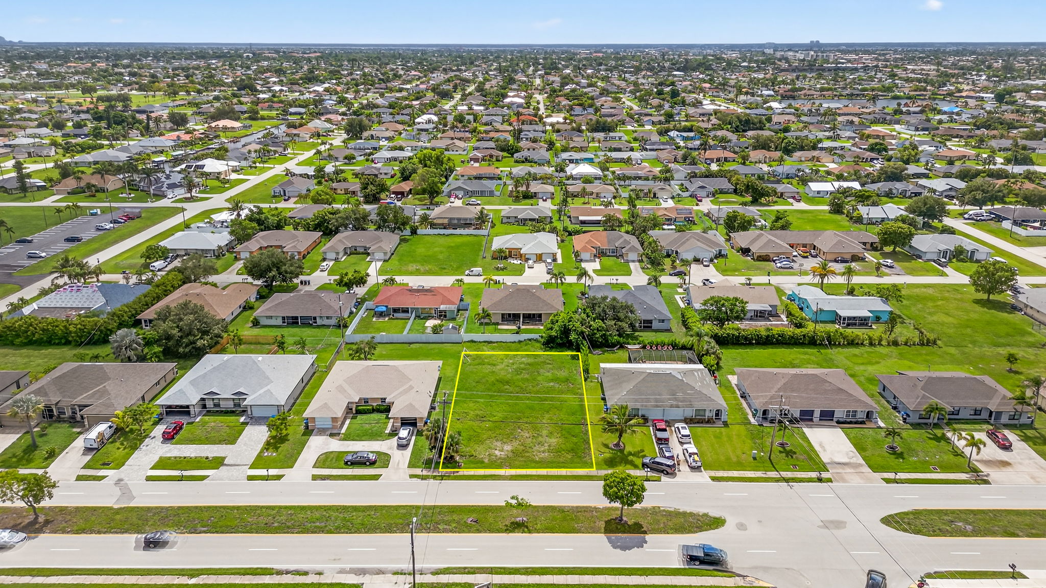 Aerial Front Exterior 2 -Lot Lines