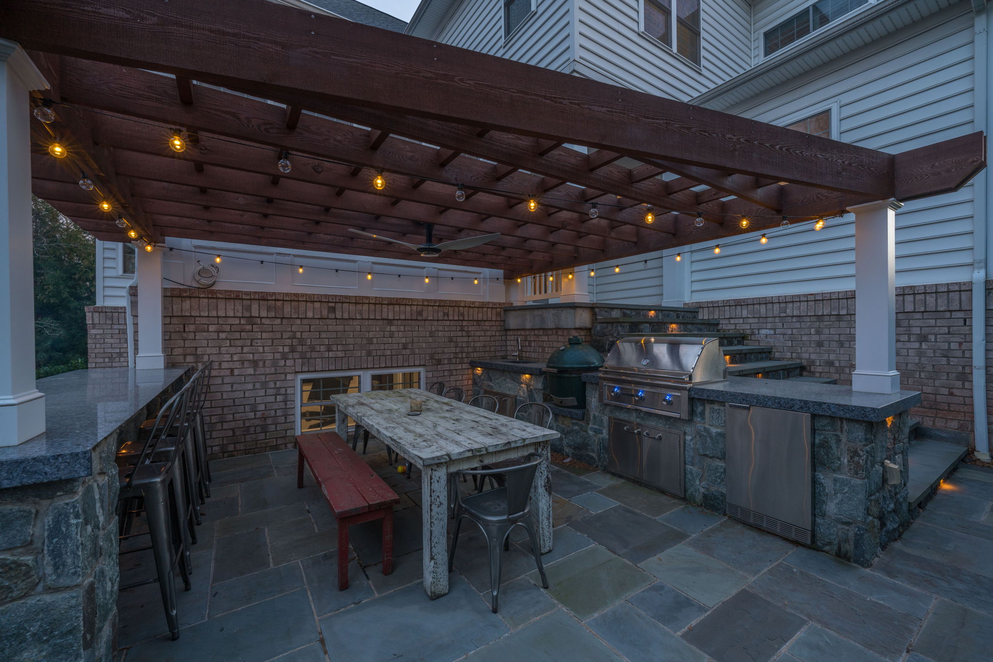 Outdoor Kitchen with grill, green egg and more!
