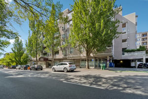 Roosevelt Way NE 608-S0109-002.jpg