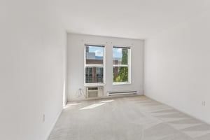 Roosevelt Way NE 608-S0109-018.jpg