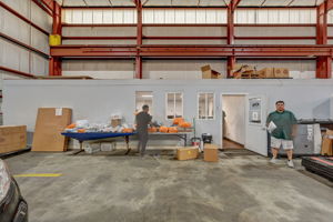 S Oakley Ave-005