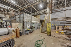 S Oakley Ave-017