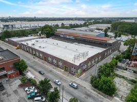 S Oakley Ave-044