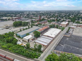 S Oakley Ave-046