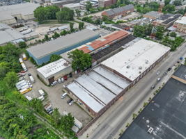 S Oakley Ave-048