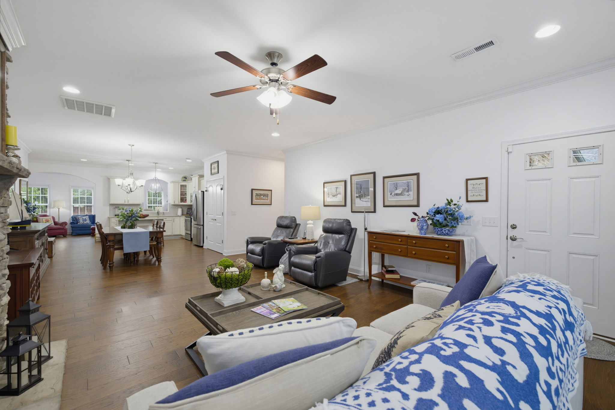 4344 Rockledge Ln-9
