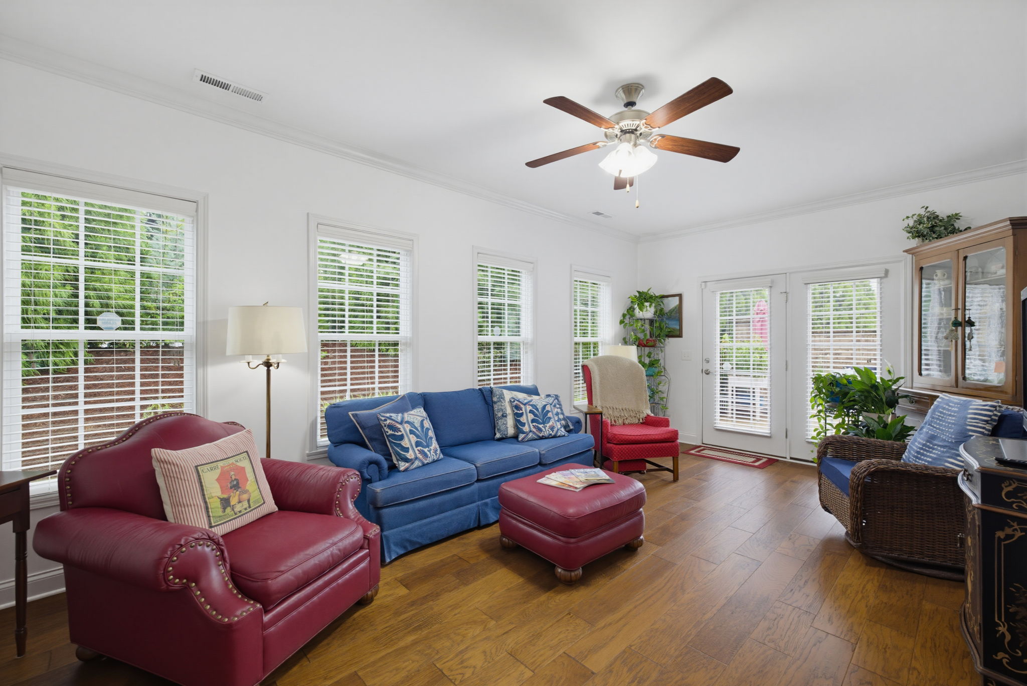 4344 Rockledge Ln-17