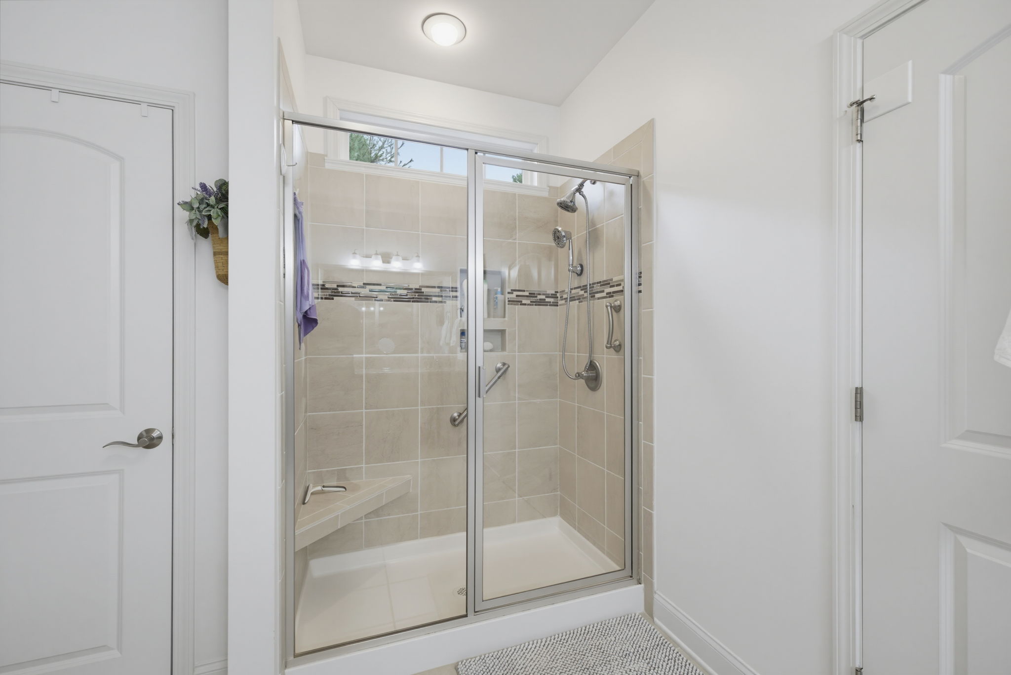 4344 Rockledge Ln-23