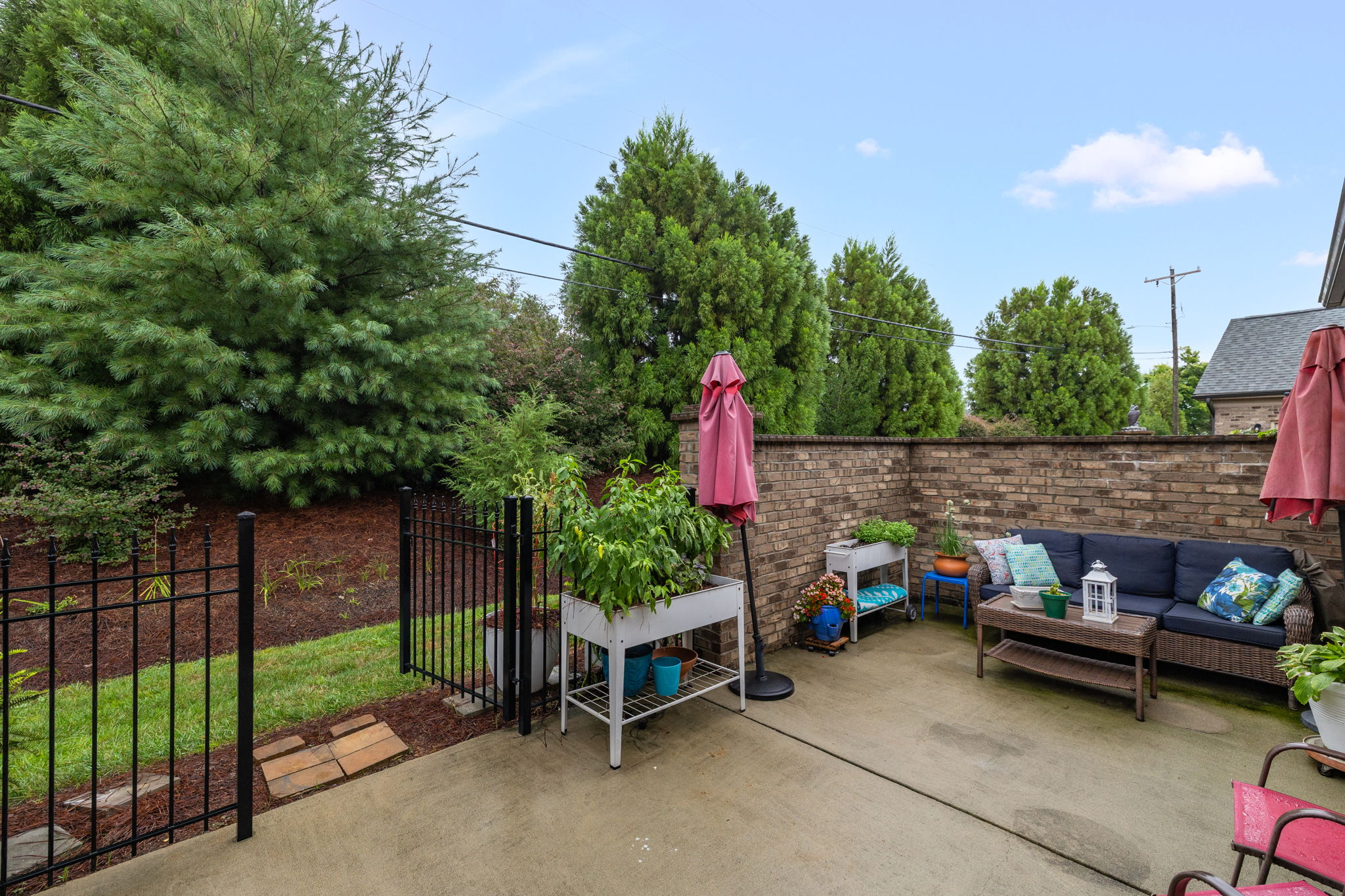 4344 Rockledge Ln-31